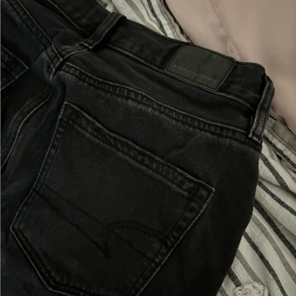 american eagle black ripped mom jeans size 0 ! - Picture 3 of 4